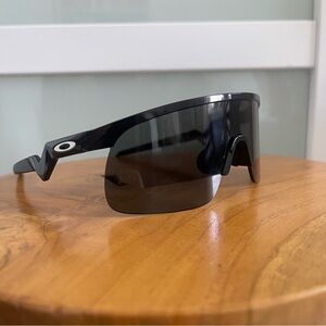 Oakly Resistor Sunglasses - Prizm Grey Lenses and Polished Black Frame